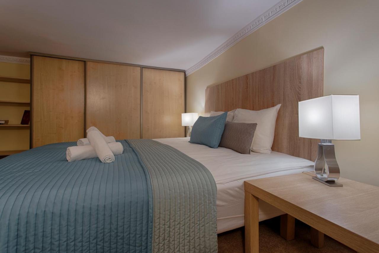 Tyzenhauz Apartments Economy Красков Екстериор снимка