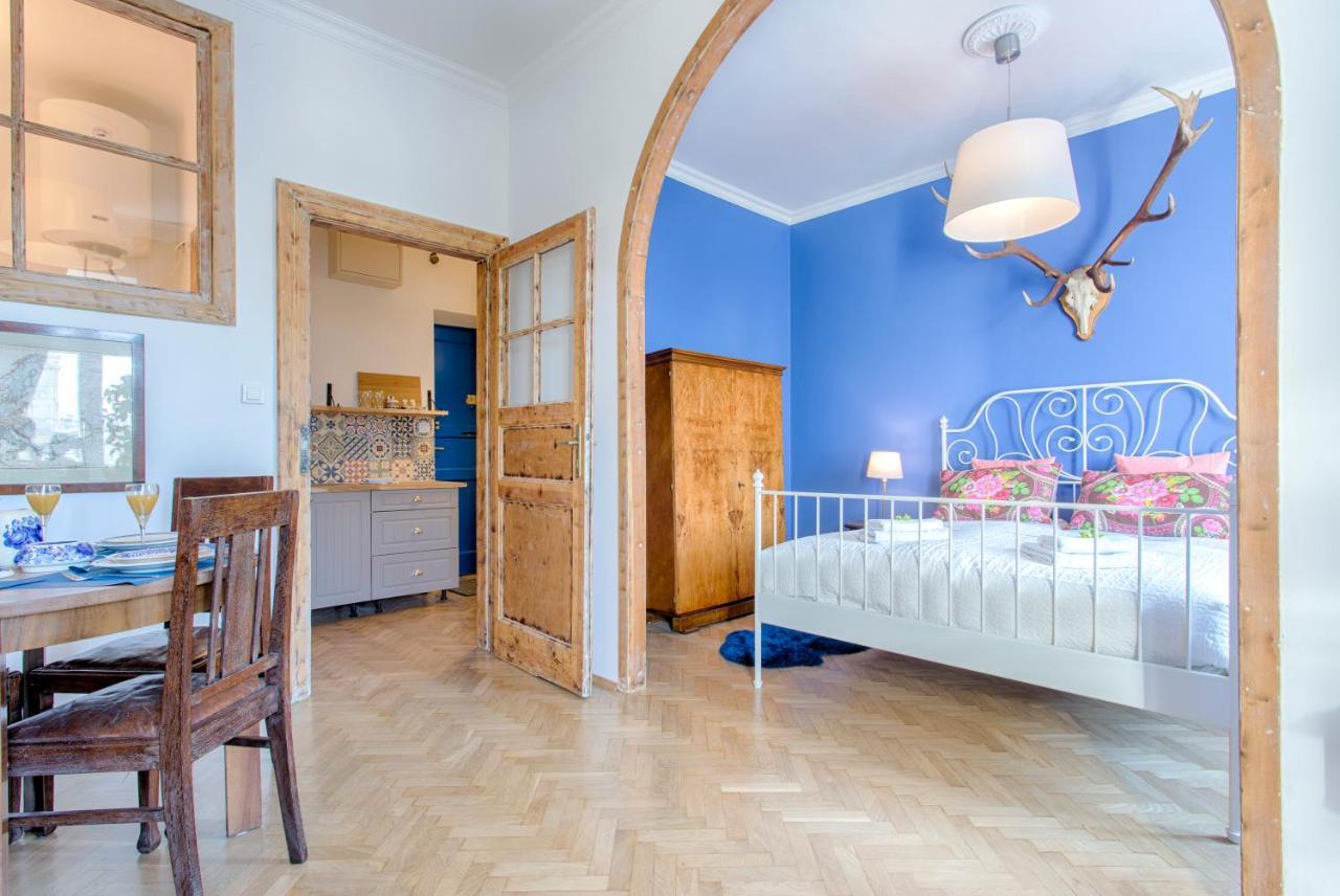 Tyzenhauz Apartments Economy Красков Екстериор снимка
