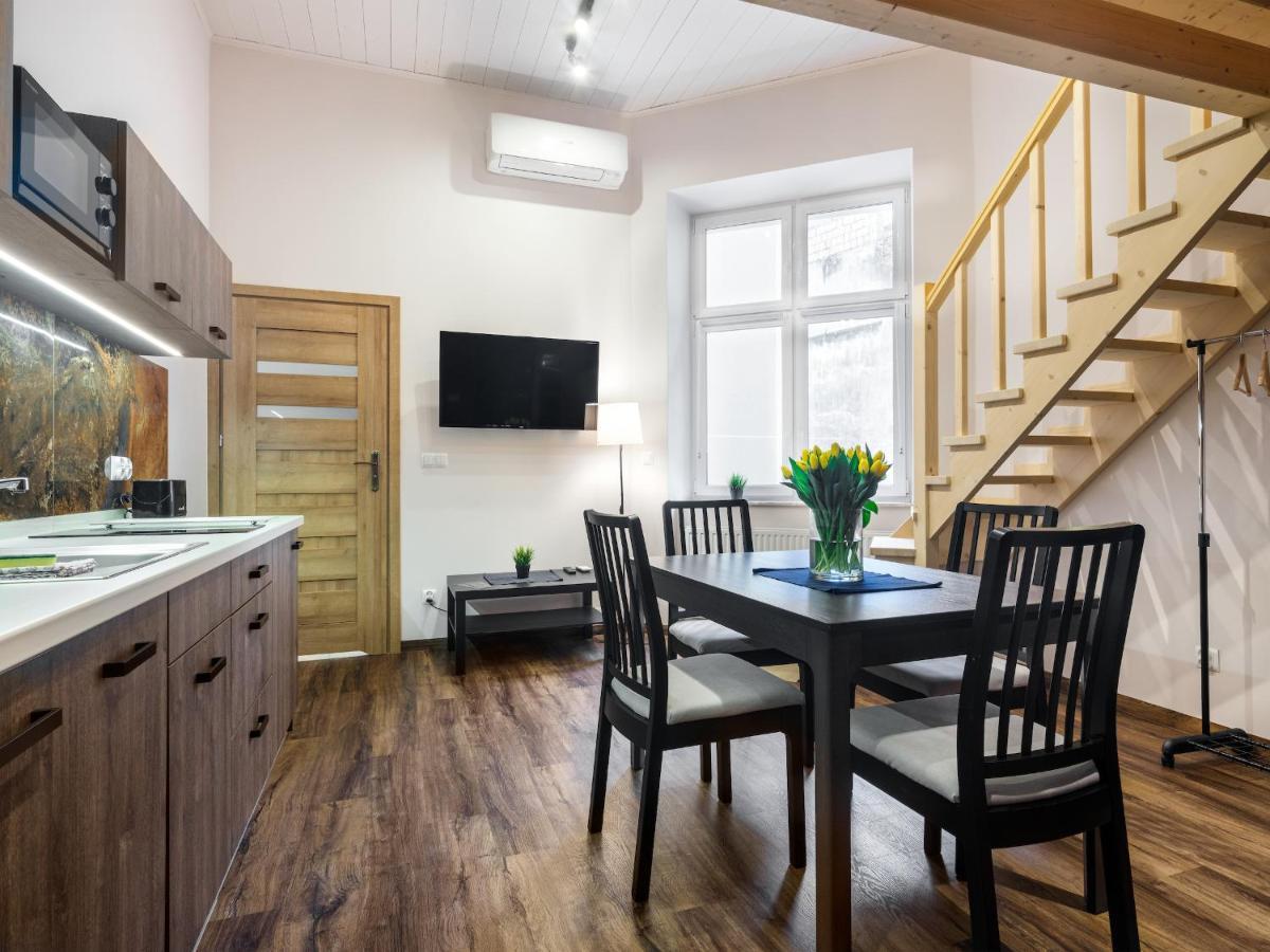Tyzenhauz Apartments Economy Красков Екстериор снимка