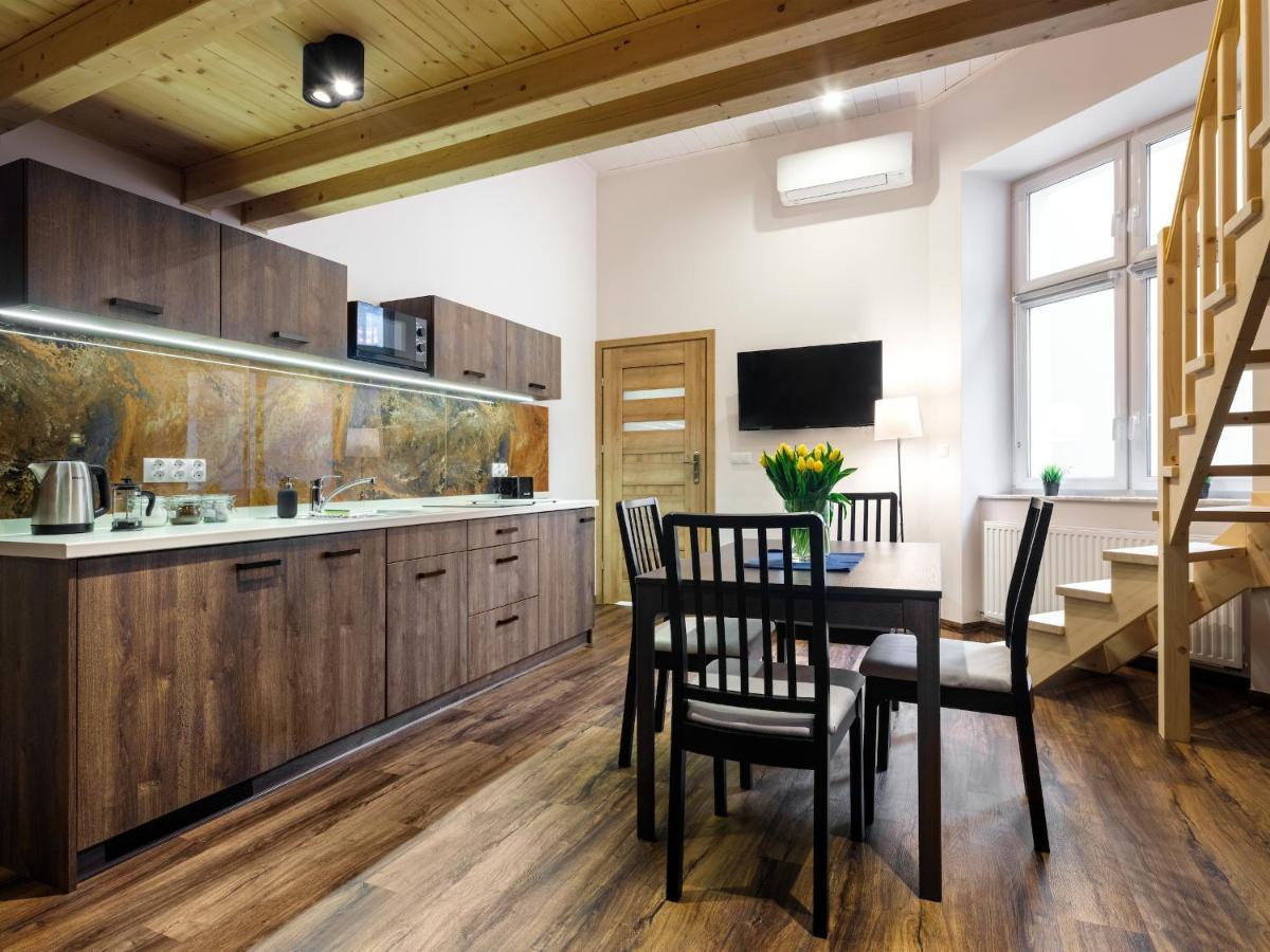 Tyzenhauz Apartments Economy Красков Екстериор снимка