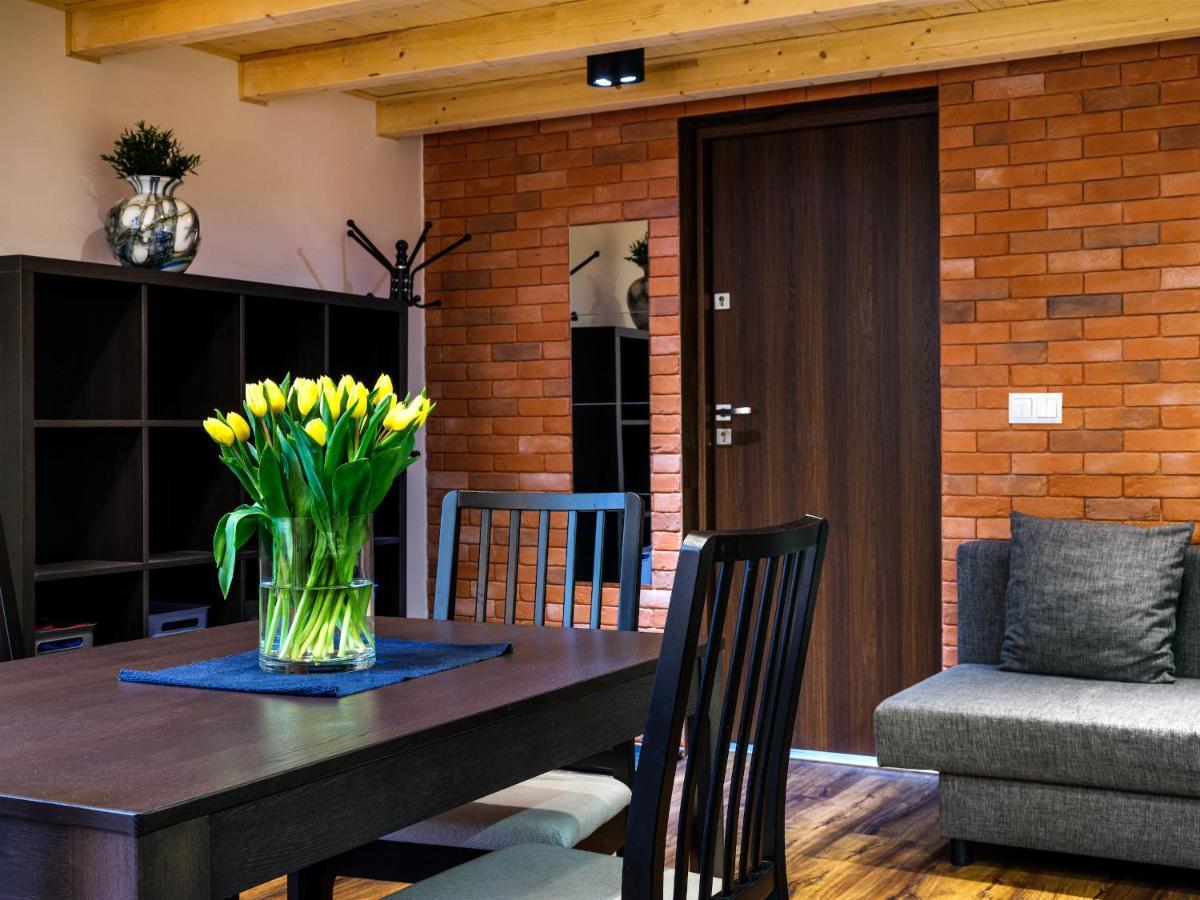 Tyzenhauz Apartments Economy Красков Екстериор снимка